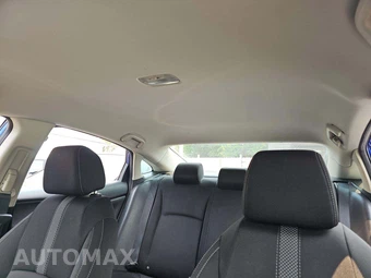 2019 Honda Civic Sedan LX - miniatura 11