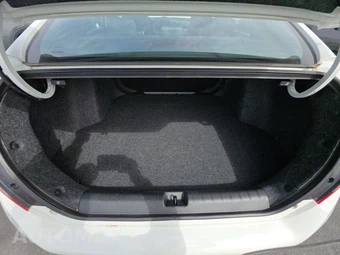 2019 Honda Civic Sedan Sport - miniatura 16