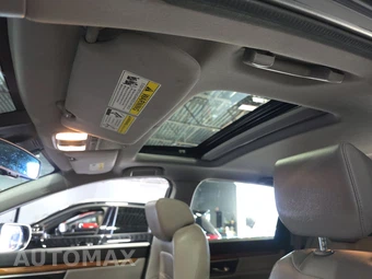 2019 Honda CR-V Touring - miniatura 17