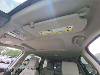 2019 Honda CR-V Touring - miniatura 11