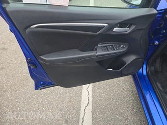 2019 Honda Fit LX – miniatura 9