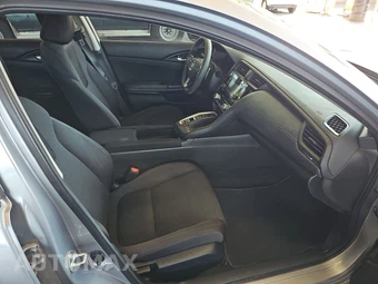 2019 Honda Insight LX - miniatura 8