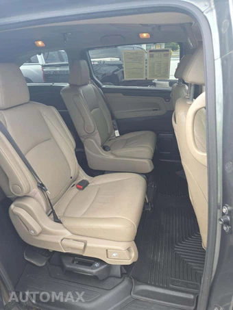 2019 Honda Odyssey Elite 118.1" WB - miniatura 17