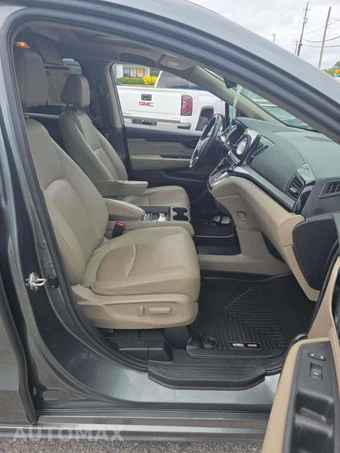 2019 Honda Odyssey Elite 118.1" WB - miniatura 19