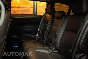 2019 Honda Odyssey Elite 118.1" WB - miniatura 11