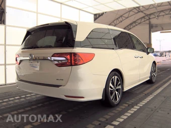 2019 Honda Odyssey Elite 118.1" WB - miniatura 4
