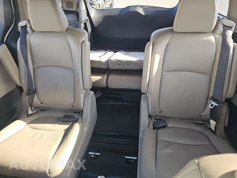 2019 Honda Odyssey Elite 118.1" WB - miniatura 13