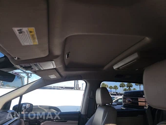 2019 Honda Odyssey Elite 118.1" WB - miniatura 17