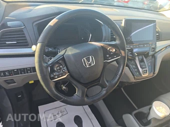 2019 Honda Odyssey Elite 118.1" WB - miniatura 10