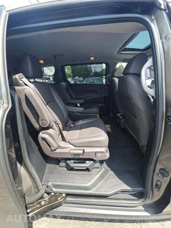 2019 Honda Odyssey EX-L 118.1" WB - miniatura 14