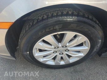 2019 Honda Odyssey LX 118.1" WB - miniatura 8