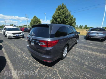 2019 Honda Odyssey LX 118.1" WB - miniatura 3