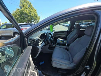 2019 Honda Odyssey LX 118.1" WB - miniatura 6