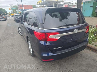 2019 Honda Odyssey LX 118.1" WB - miniatura 2