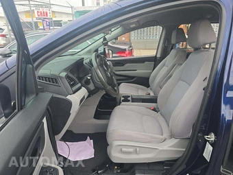 2019 Honda Odyssey LX 118.1" WB - miniatura 6