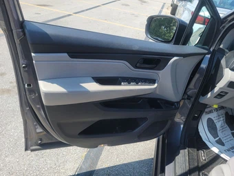 2019 Honda Odyssey LX 118.1" WB - miniatura 9