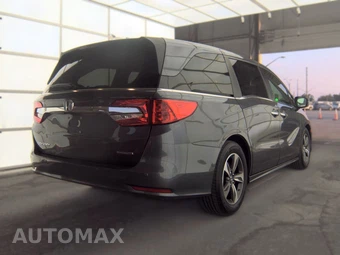 2019 Honda Odyssey Touring 118.1" WB - miniatura 4