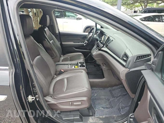 2019 Honda Odyssey Touring 118.1" WB - miniatura 19