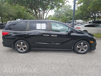 2019 Honda Odyssey Touring 118.1" WB - miniatura 4
