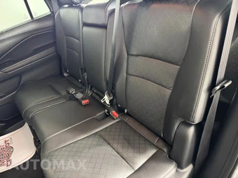 2019 Honda Passport Touring - miniatura 39