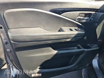 2019 Honda Pilot Elite - miniatura 9