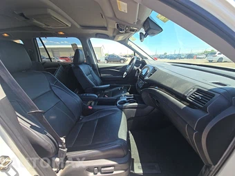 2019 Honda Pilot Elite - miniatura 8