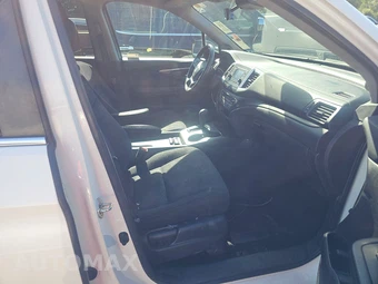 2019 Honda Pilot LX – miniatura 8