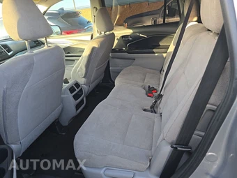 2019 Honda Pilot LX - miniatura 13