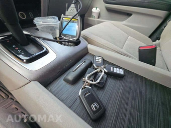 2019 Honda Pilot LX - miniatura 8