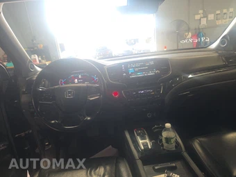 2019 Honda Pilot Touring 7-Passenger - miniatura 11