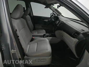 2019 Honda Pilot Touring 8-Passenger - miniatura 8