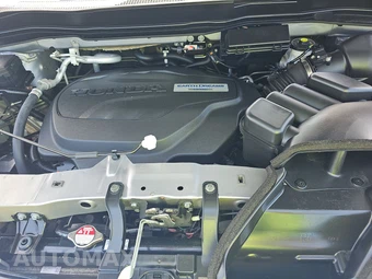 2019 Honda Pilot Touring 8-Passenger - miniatura 16