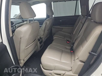 2019 Honda Pilot Touring 8-Passenger – miniatura 13