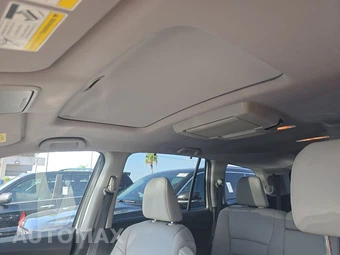 2019 Honda Pilot Touring 8-Passenger - miniatura 18