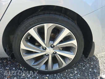 2019 Hyundai Accent Limited – miniatura 28