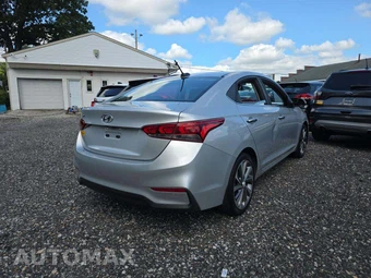 2019 Hyundai Accent Limited – miniatura 3