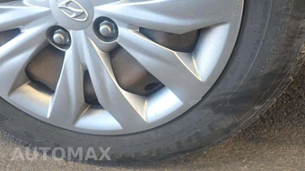 2019 Hyundai Accent SE - miniatura 33