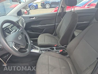 2019 Hyundai Accent SE - miniatura 7