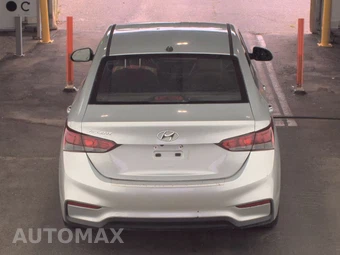 2019 Hyundai Accent SE - miniatura 5