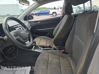 2019 Hyundai Accent SE - miniatura 7