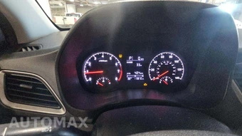 2019 Hyundai Accent SE - miniatura 25