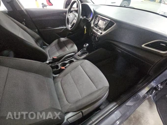 2019 Hyundai Accent SE - miniatura 8