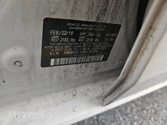 2019 Hyundai Elantra GT Hatchback – miniatura 14