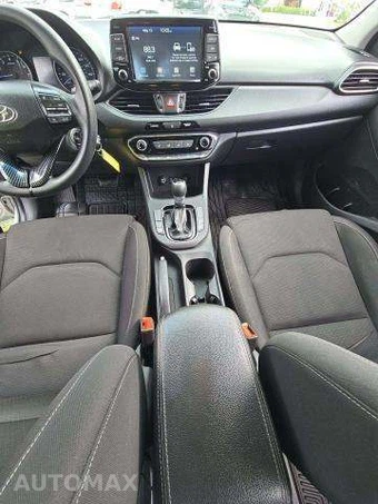 2019 Hyundai Elantra GT Hatchback - miniatura 10
