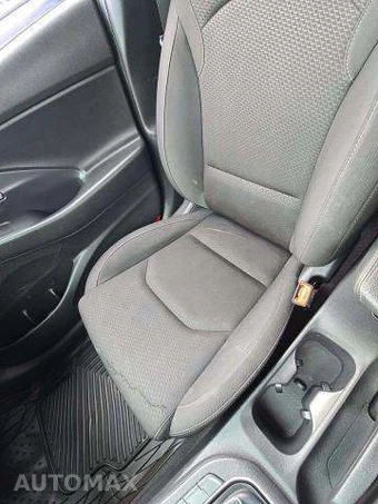 2019 Hyundai Elantra GT Hatchback - miniatura 22