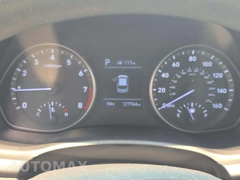 2019 Hyundai Elantra GT Hatchback – miniatura 9