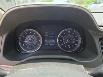 2019 Hyundai Elantra SE Sedan - miniatura 9