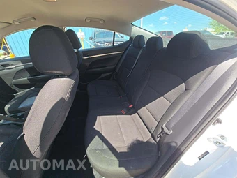 2019 Hyundai Elantra SE Sedan – miniatura 10