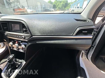 2019 Hyundai Elantra SE Sedan – miniatura 16