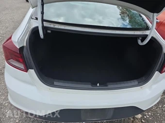 2019 Hyundai Elantra SE Sedan – miniatura 19